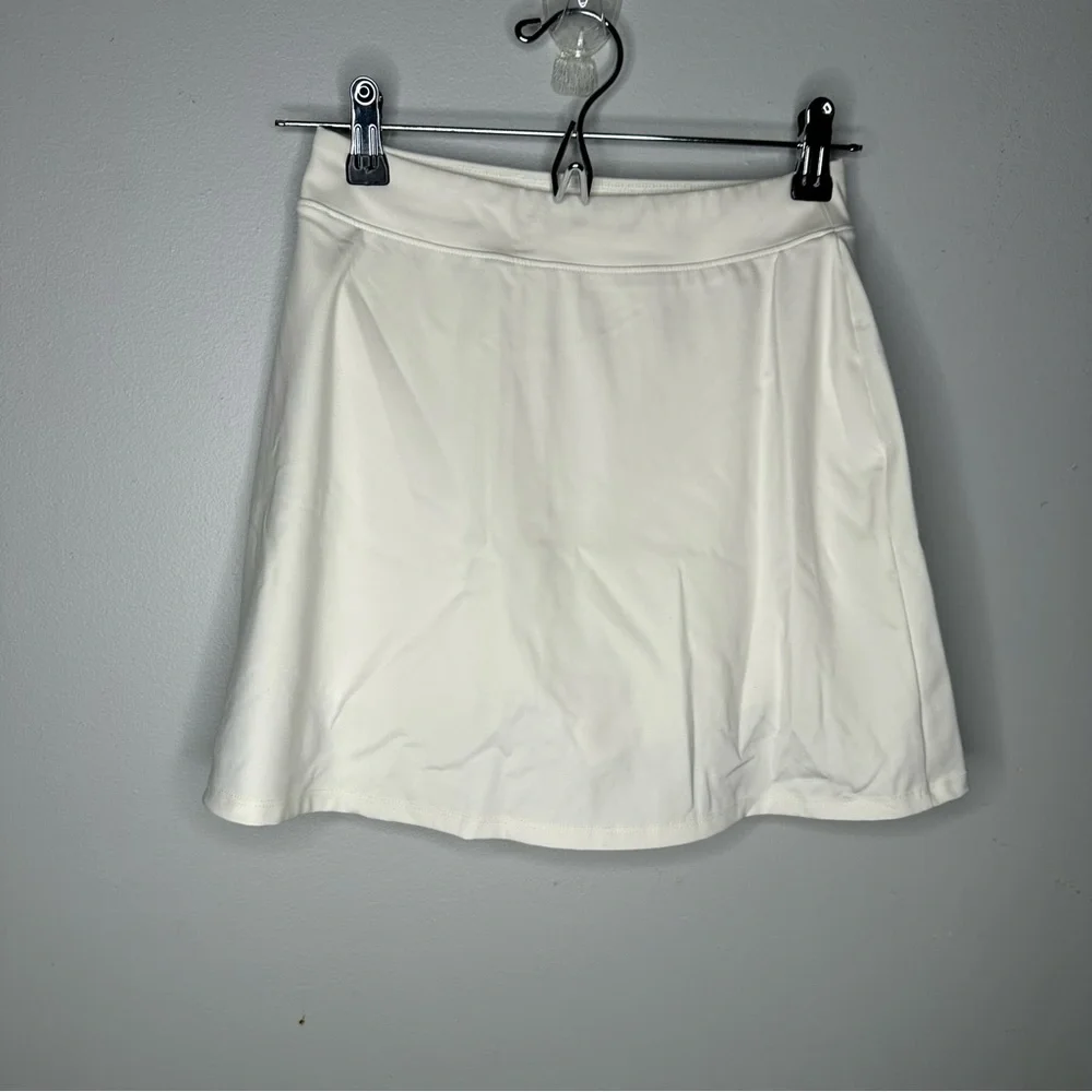 Reformation Ecomove Nina Skort - Picture 4 of 10